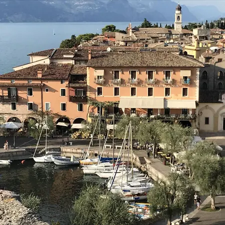 La Mignon Romantic *